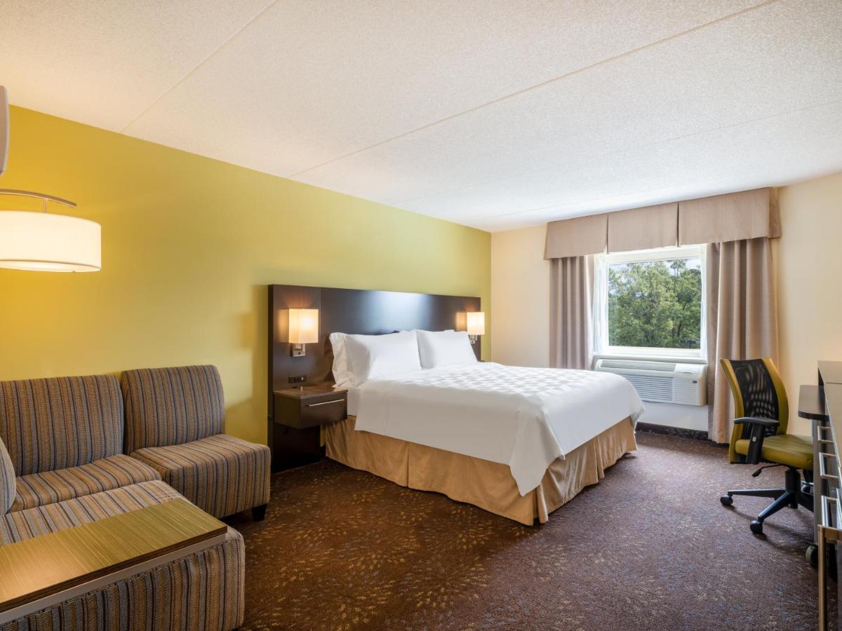 Holiday Inn Greensboro Coliseum By Ihg Eksteriør billede
