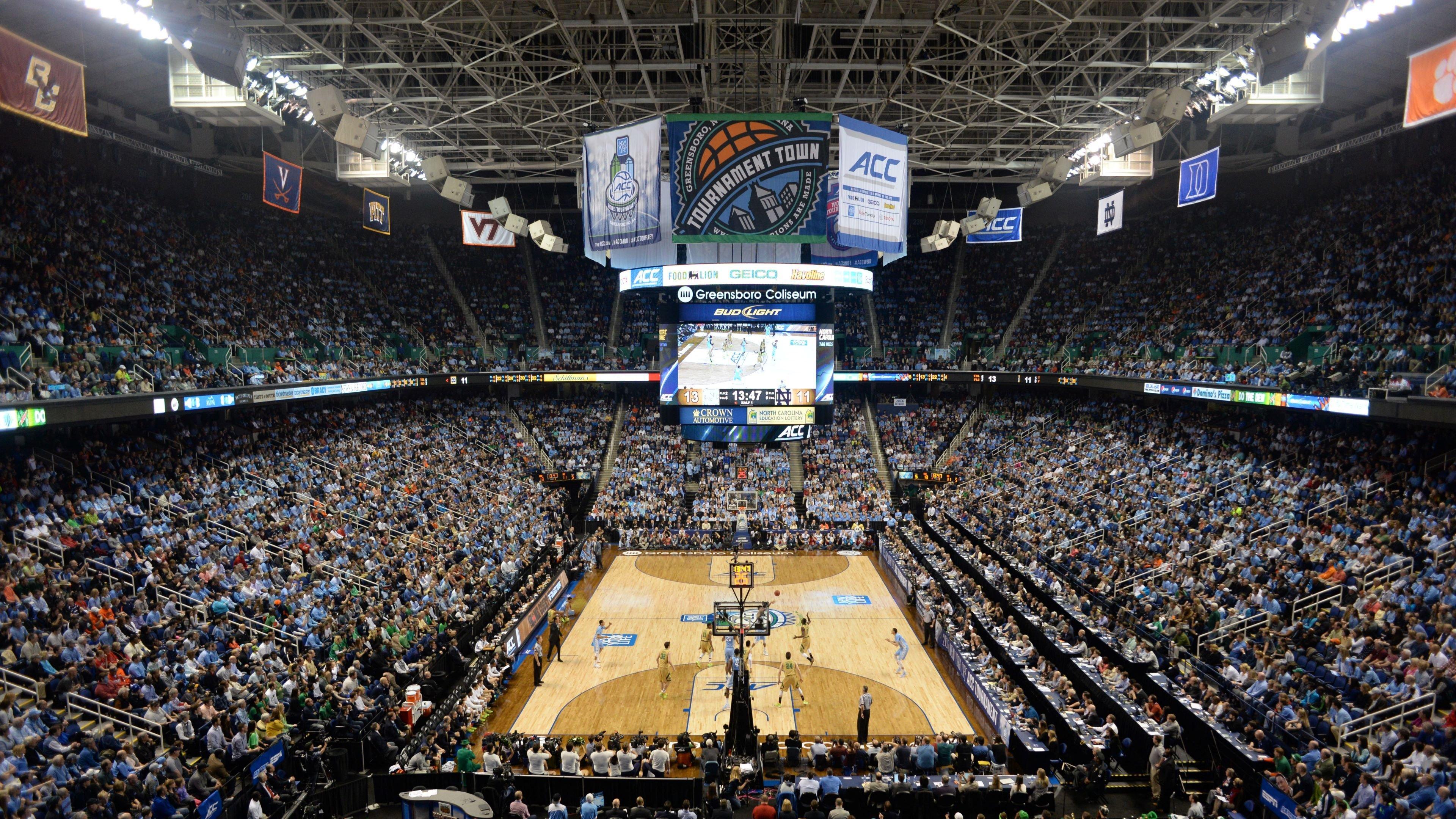 Holiday Inn Greensboro Coliseum By Ihg Eksteriør billede