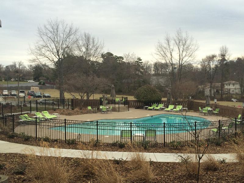 Holiday Inn Greensboro Coliseum By Ihg Eksteriør billede
